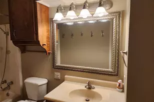 407 Ave C, Markham, TX 77456 - Photo 10