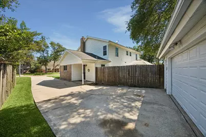 426 Pebblebrook Drive, Seabrook, TX 77586 - Photo 30
