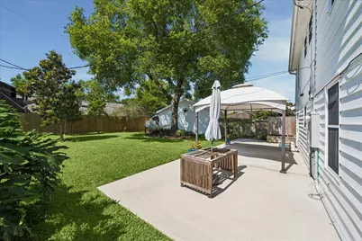426 Pebblebrook Drive, Seabrook, TX 77586 - Photo 32