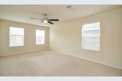 2903 Gaelic Green Street, Houston, TX 77045 - Photo 14