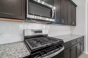 6714 Augusta Grns Dr, Baytown, TX 77523 - Photo 6