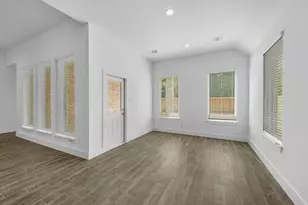 2927 Belle Tree Ln, Katy, TX 77493 - Photo 6
