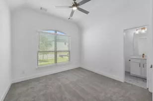 2927 Belle Tree Ln, Katy, TX 77493 - Photo 18