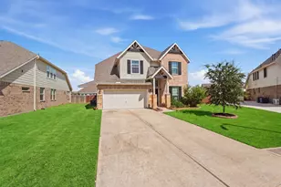 215 San Gabriel, Baytown, TX 77523 - Photo 1