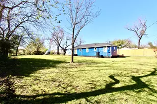 2022 Ladin Dr, Houston, TX 77039 - Photo 16