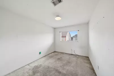 6438 Chatham Island Lane, Houston, TX 77035 - Photo 18