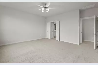 13122 Leisure Cove Drive, La Marque, TX 77568 - Photo 12