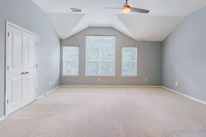 22 E New Avery Place, The Woodlands, TX 77382 - Photo 40