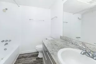4400 Memorial Dr, Houston, TX 77007 - Photo 10