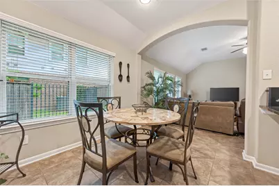 7 Cayahoga Court, The Woodlands, TX 77389 - Photo 14