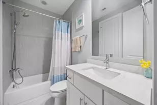 3312 W 12th St, Houston, TX 77008 - Photo 20