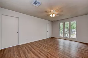 2831 Pecan Ridge Dr, Sugar Land, TX 77479 - Photo 32