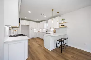 2420 Woodard St, Houston, TX 77026 - Photo 2