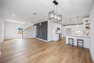 2420 Woodard St, Houston, TX 77026 - Photo 6