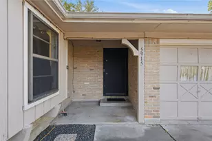 5915 Black Maple Ln, Houston, TX 77088 - Photo 2