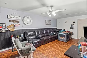 2502 Bringhurst St, Houston, TX 77026 - Photo 8