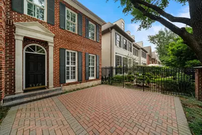5136 Chevy Chase Drive, Houston, TX 77056 - Photo 2