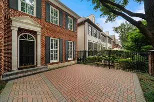 5136 Chevy Chase Dr, Houston, TX 77056 - Photo 2