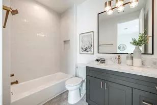 407 E 27th St, Houston, TX 77008 - Photo 38