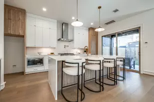 407 E 27th St, Houston, TX 77008 - Photo 12