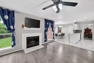 4210 W Meadows Dr, Sugar Land, TX 77479 - Photo 26