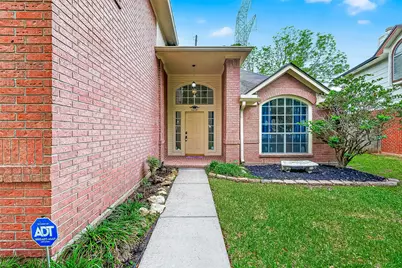 4210 W Meadows Drive, Sugar Land, TX 77479 - Photo 8