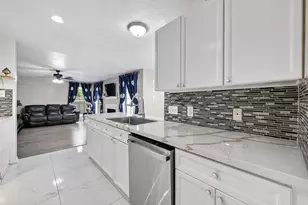 4210 W Meadows Dr, Sugar Land, TX 77479 - Photo 16