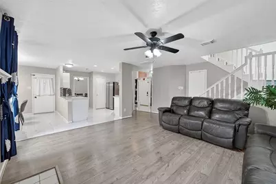 4210 W Meadows Drive, Sugar Land, TX 77479 - Photo 2