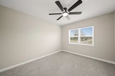 1210 Glenmore Drive, Pasadena, TX 77503 - Photo 10