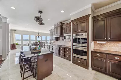 16202 Pelican Beach Lane, Houston, TX 77044 - Photo 12