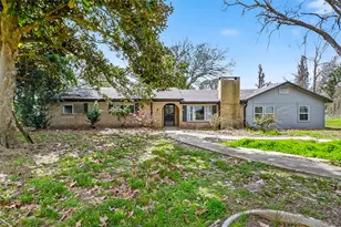 7411 Hwy 36, Jones Creek, TX 77541 - Photo 2