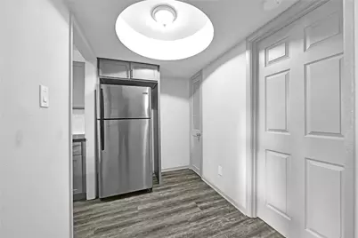 2801 Carrolton #4, Houston, TX 77023 - Photo 10