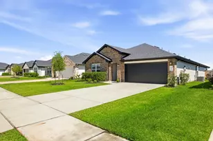 30615 Skye Villa Ln, Fulshear, TX 77441 - Photo 2