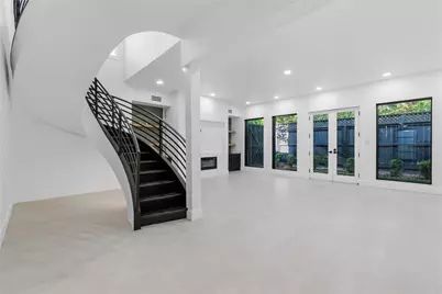54 Legend Lane, Houston, TX 77024 - Photo 8