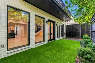 54 Legend Lane, Houston, TX 77024 - Photo 30