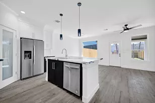 116 York St, South Houston, TX 77587 - Photo 6