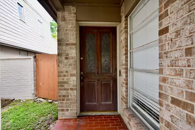 4404 Basswood Lane, Bellaire, TX 77401 - Photo 32