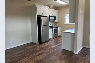 1841 Caroline Lane, Sealy, TX 77474 - Photo 6