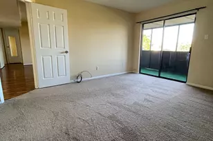 3055 Walnut Bend Ln, Houston, TX 77042 - Photo 12