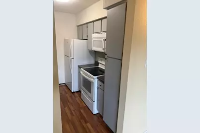 3055 Walnut Bend Lane #36, Houston, TX 77042 - Photo 10