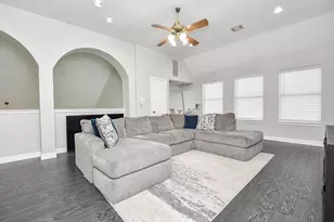 2110 5 Iron Dr, Houston, TX 77089 - Photo 18