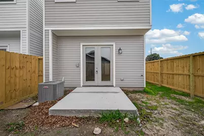 1504 Hussion Street, Houston, TX 77003 - Photo 44