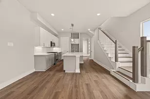 1504 Hussion St, Houston, TX 77003 - Photo 8