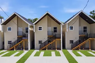 307 Bolden A/B St, Houston, TX 77029 - Photo 2