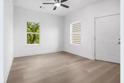 307 Bolden A/B Street, Houston, TX 77029 - Photo 4