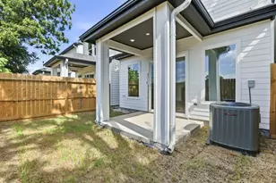 110 Luetta St, Houston, TX 77076 - Photo 20
