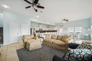 4015 War Chest Ct, Galveston, TX 77554 - Photo 12
