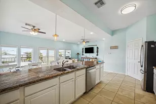 4015 War Chest Ct, Galveston, TX 77554 - Photo 16