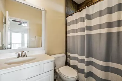 4015 Warchest Court, Galveston, TX 77554 - Photo 24