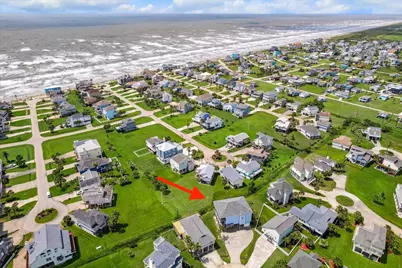 4015 Warchest Court, Galveston, TX 77554 - Photo 2